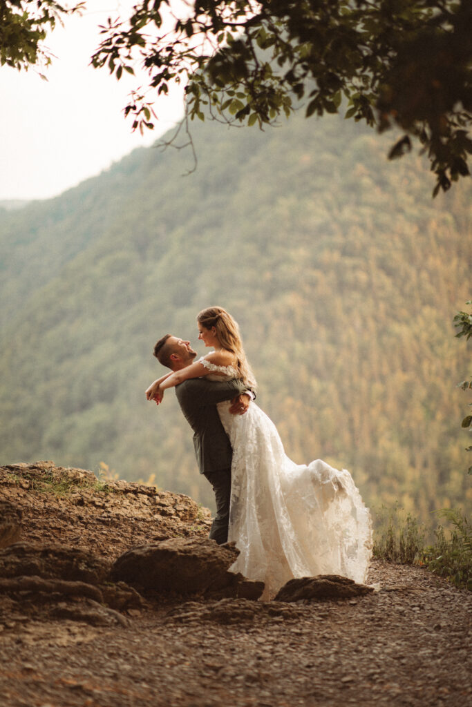 Mount Tammany Adventure Elopement